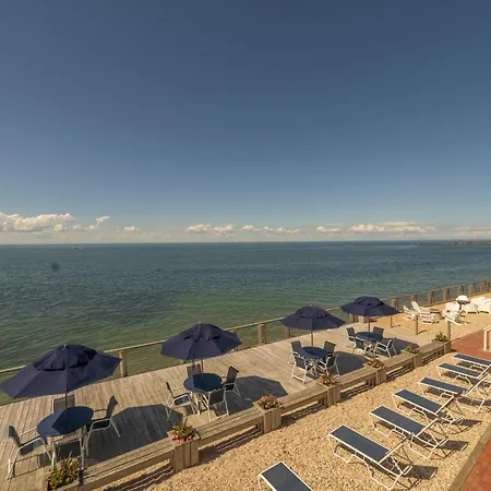 Sun And Sound Montauk Hotel Exterior photo